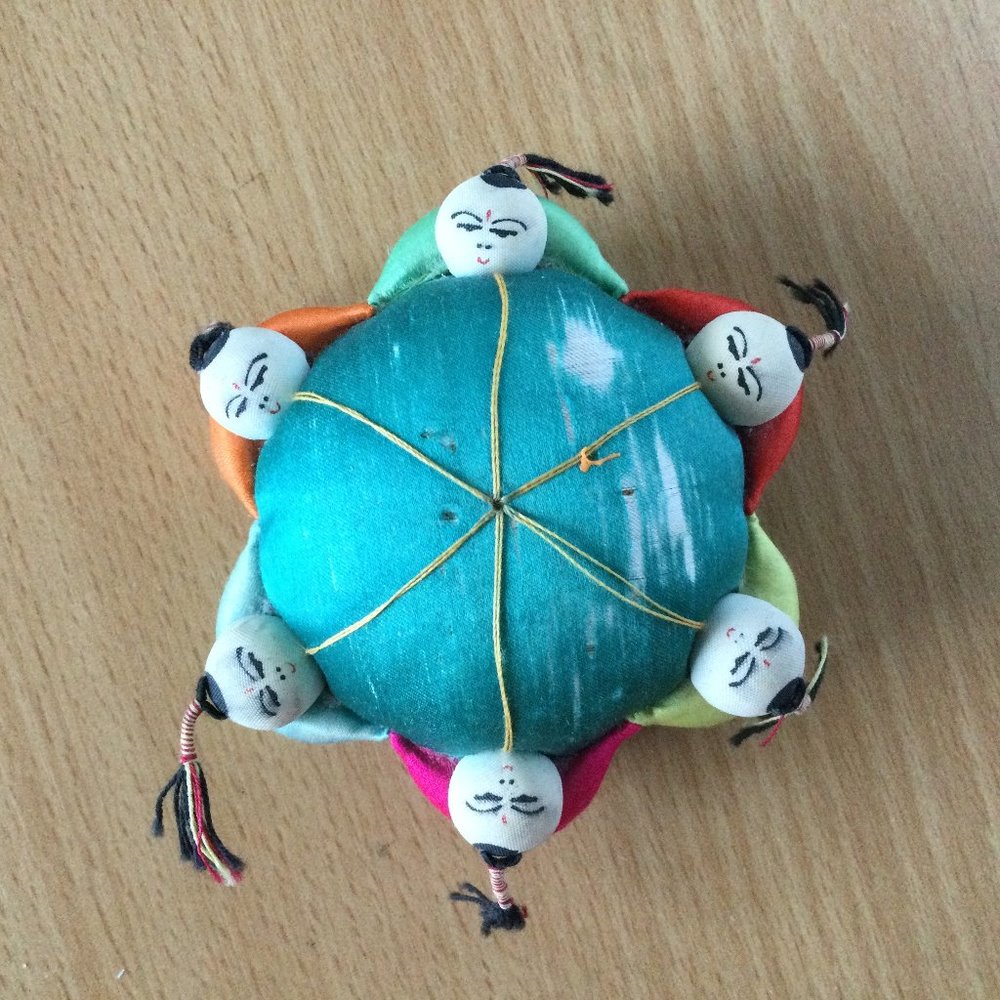 Vintage Chinese Round Silk Pin Cushion green Painted 6 Children Oriental